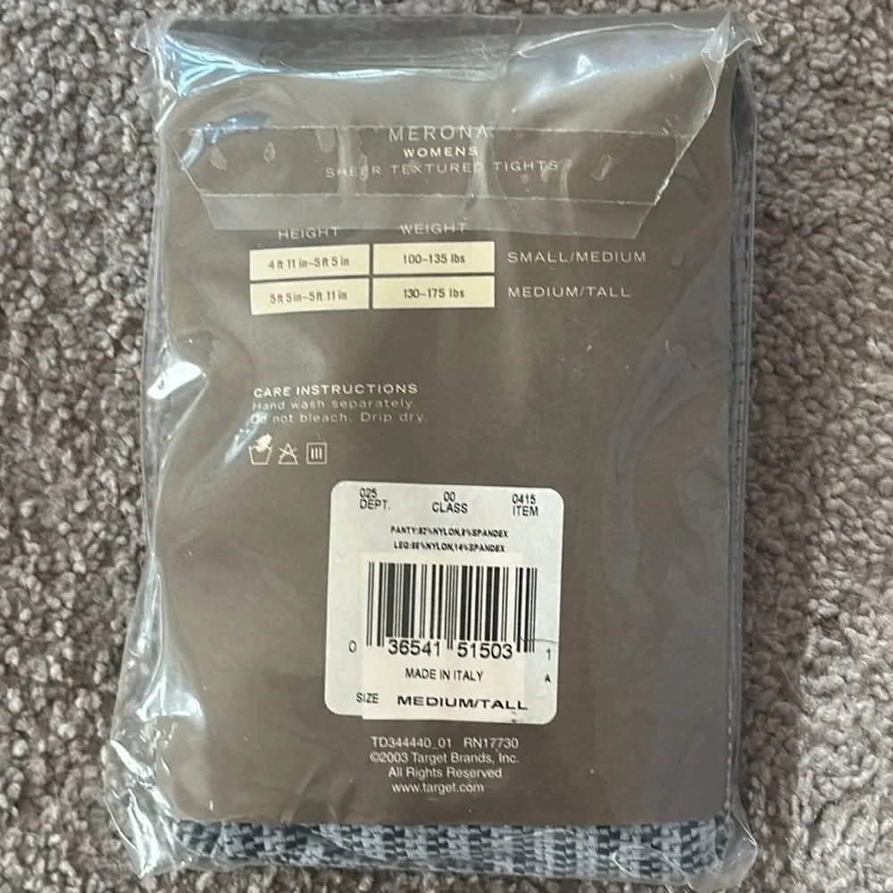 Merona Women’s Sheer Texture Tights!